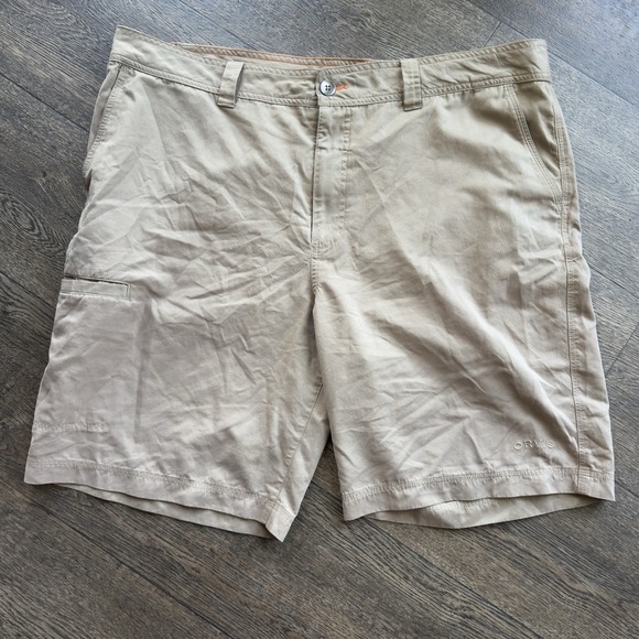 Orvis Trout Bum Shorts khaki tan Men's 42 Slash Zip Pocket 9" Inseam Performance - Picture 1 of 10
